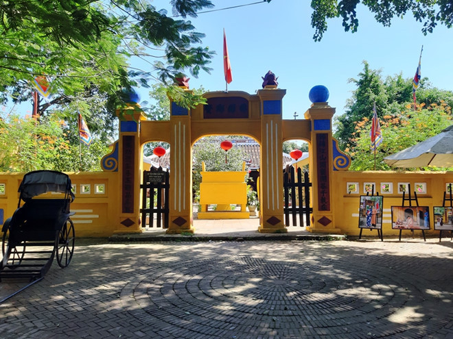 Đình làng Cẩm Phô là đình làng lâu đời nhất của người Việt ở Hội An - Ảnh: Hữu Trà