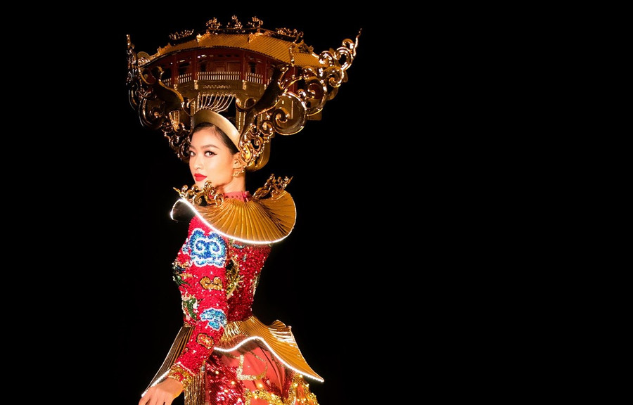  Bộ quốc phục được Kiều Loan mang đến cuộc thi. (Ảnh: BTC)