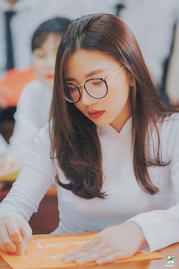 Hiện tại, cô là tân sinh viên ngành Báo ảnh của Học viện Báo chí và Tuyên truyền.