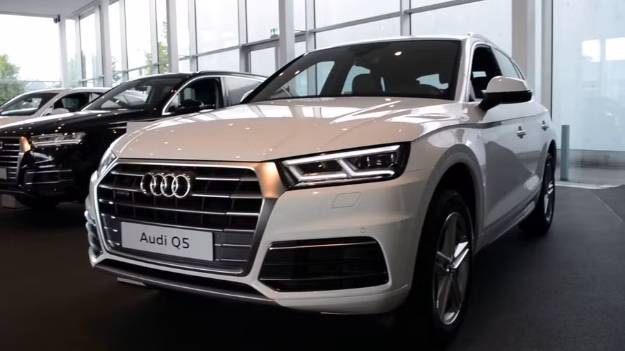  Audi Q5 Sport quattro được ưu đãi phí trước bạ 200 triệu đồng trừ vào giá xe