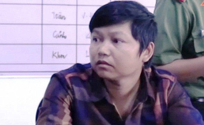 Nguyễn Khắc Trọng (32 tuổi, trú tỉnh Đắk Lắk) - một trong 3 đối tượng bị khởi tố về hành vi tổ chức người khác trốn đi nước ngoài trái phép Nguyễn Khắc Trọng (32 tuổi, trú tỉnh Đắk Lắk) - một trong 3 đối tượng bị khởi tố về hành vi tổ chức người khác trốn đi nước ngoài trái phép