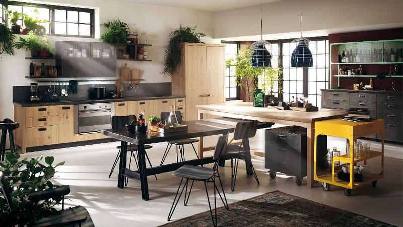 Căn bếp sử dụng bàn ăn thông minh kéo ra từ đảo bếp giúp tiết kiệm tối đa diện tích.  Căn bếp sử dụng bàn ăn thông minh kéo ra từ đảo bếp giúp tiết kiệm tối đa diện tích.