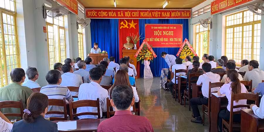 Quang cảnh buổi ra mắt Nông hội rau-hoa Trà Đa-. Ảnh: P.L