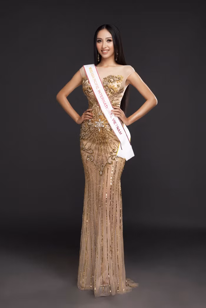 Thu Hiền - Đại diện Việt Nam tại Miss Asia Pacific International 2019.