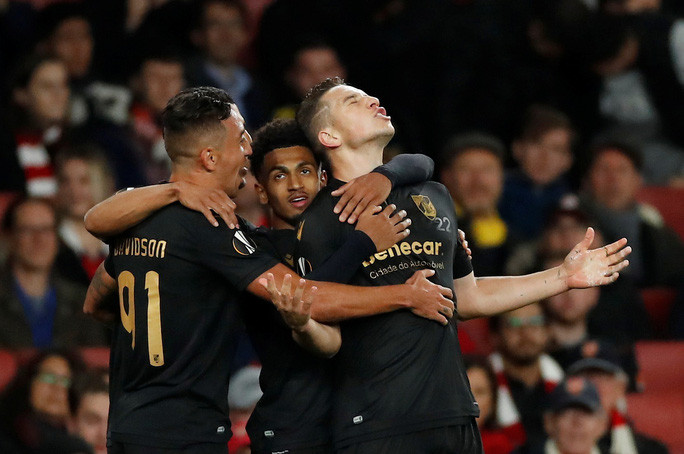 Bruno Duarte tiếp tục đưa đội bóng Bồ Đào Nha vượt lên Bruno Duarte tiếp tục đưa đội bóng Bồ Đào Nha vượt lên