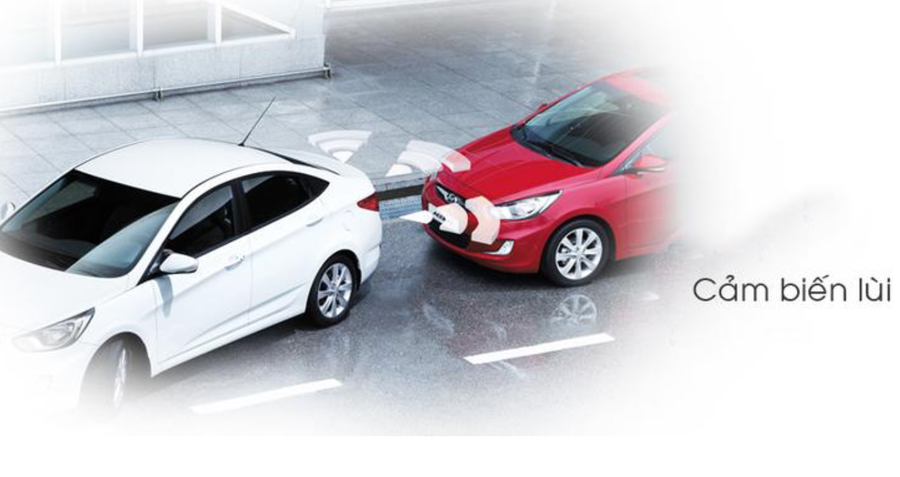 Cảm biến lùi giúp tài xế tránh khỏi va chạm không mong muốn từ phía sau. Ảnh BD. 