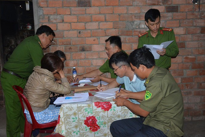 Công an lập hồ sơ vụ việc