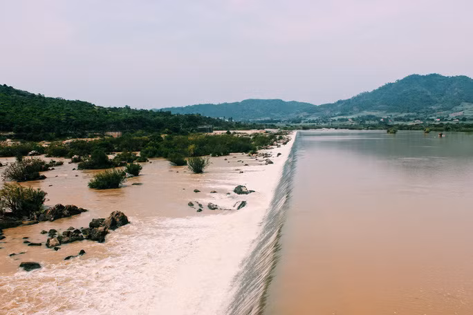 Đập Đồng Cam được xem là báu vật của tỉnh Phú Yên Đập Đồng Cam được xem là báu vật của tỉnh Phú Yên