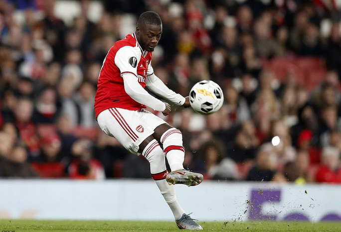 Hai pha sút phạt của Nicolas Pepe làm xoay chuyển cục diện trận đấu Hai pha sút phạt của Nicolas Pepe làm xoay chuyển cục diện trận đấu