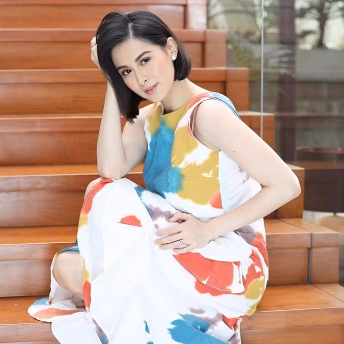 Nhìn Marian đầy xinh đẹp và trẻ trung trong mái tóc ngắn như vậy thì ai còn dám chê bai kiểu tóc mới của cô nàng