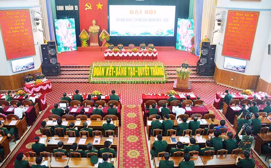  Quang cảnh đại hội Thi đua quyết thắng Binh đoàn 15. Ảnh: V.H