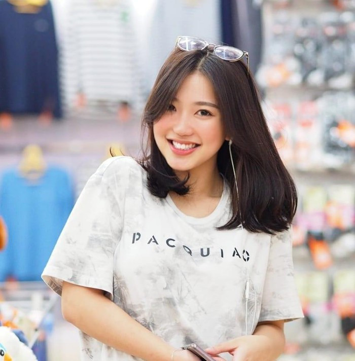 Hot girl 10X trường Báo từng có mặt trong một số clip quảng cáo ngắn và nhận được nhiều lời khen ngợi từ dân mạng.