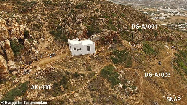  Một phần đảo Naxos với các địa điểm phát hiện bằng chứng về loài người tuyệt chủng Neanderthals - ảnh: EVAGGELOS TZOUMENEKAS