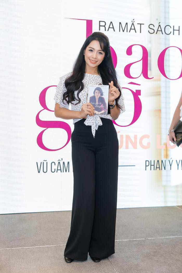  Cựu người mẫu Thúy Hạnh