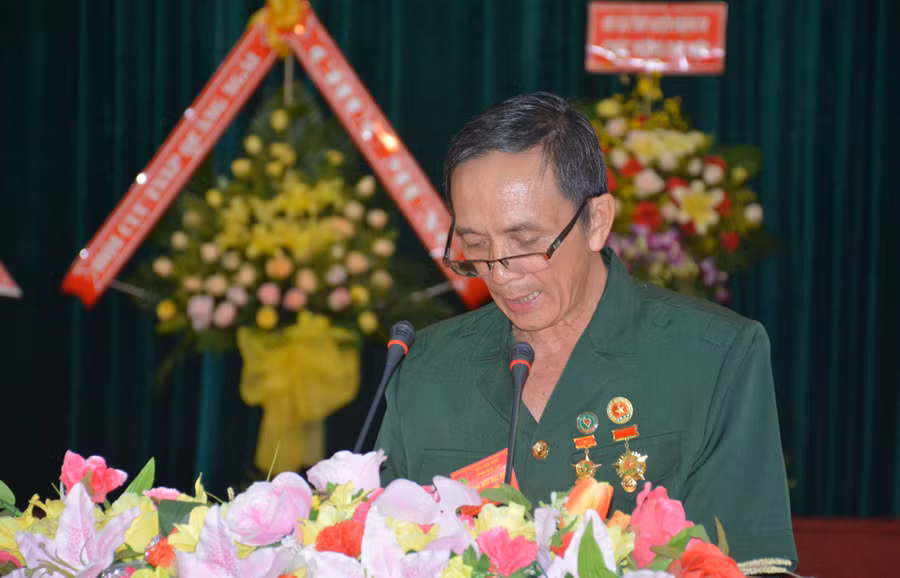 Ông Trần Văn Bình được bầu giữ chức Chủ tịch Hội Cựu TNXP tỉnh khóa III. Ảnh: Phan Lài