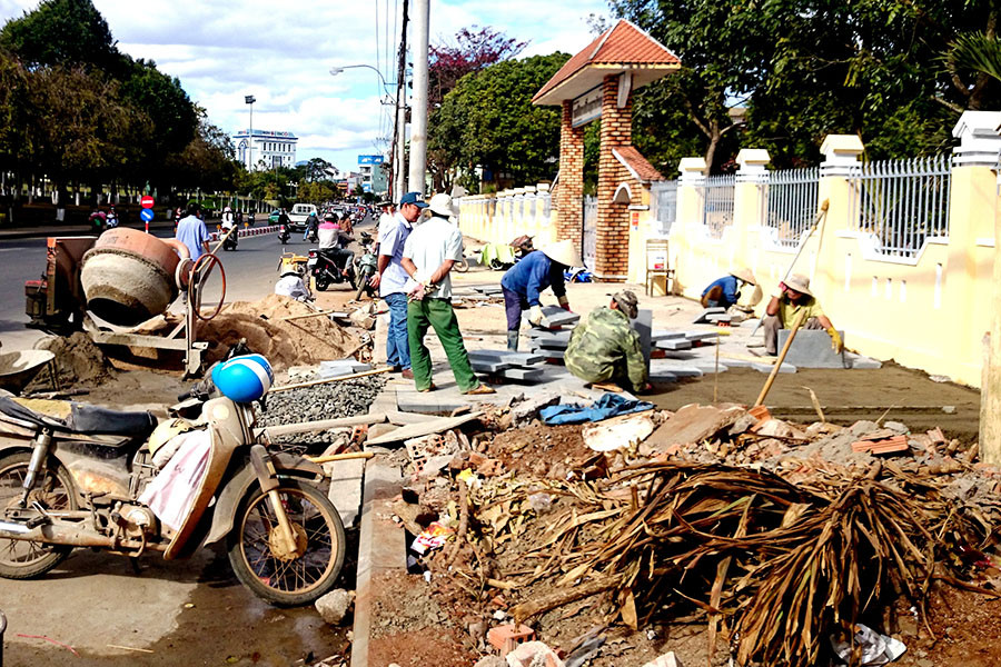  Từng bước hoàn chỉnh hệ thống giao thông đô thị. Ảnh: Hà Duy