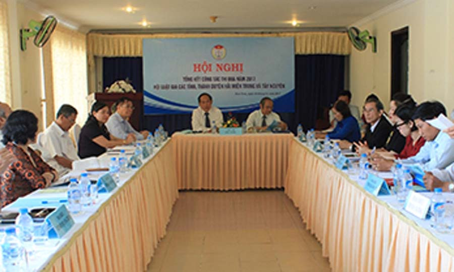  Quang cảnh Hội nghị tổng kết công tác Cụm thi đua Hội Luật gia 12 tỉnh, thành phố khu vực duyên hải miền Trung và Tây Nguyên. Ảnh: Duy Tân