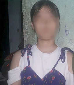 Bé N. kể lại vụ việc. Bé N. kể lại vụ việc.