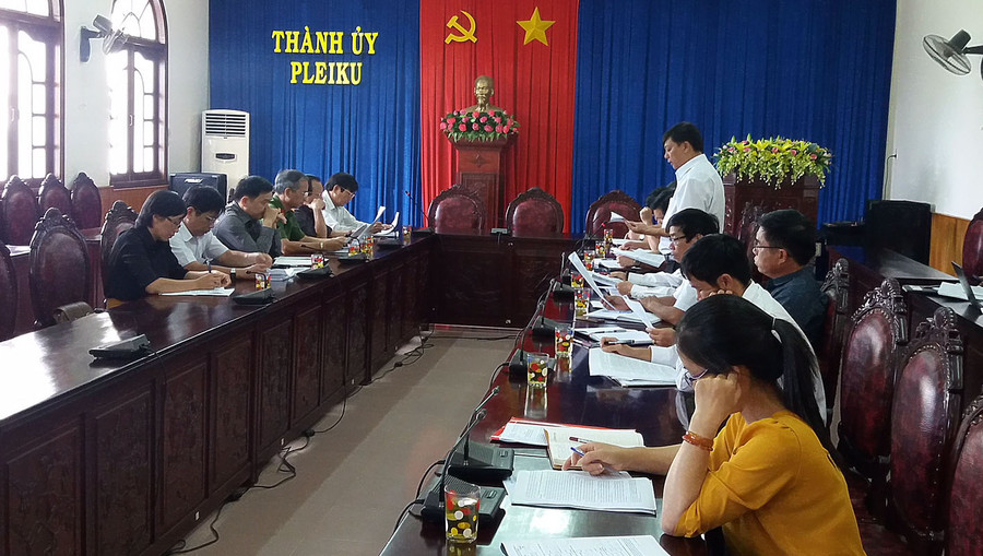  Quang cảnh làm việc với đoàn cải cách tư pháp của tỉnh. Ảnh: Thế Chiến