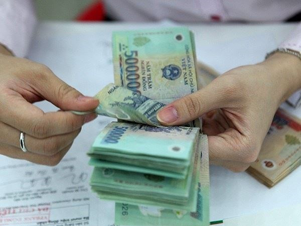 Nhiều ngân hàng đã phải tăng lãi suất huy động để hút vốn