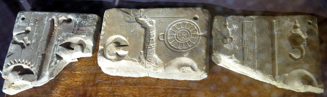 Khuôn đúc dùng trong nghề kim hoàn ở Óc Eo Khuôn đúc dùng trong nghề kim hoàn ở Óc Eo