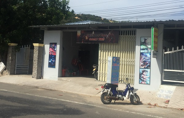 Tiệm internet xảy ra vụ án mạng. Tiệm internet xảy ra vụ án mạng.