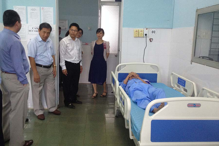  Giường cấp cứu do VietcomBank Gia Lai tài trợ cho Bệnh viện Y học cổ truyền - Phục hồi chức năng tỉnh. Ảnh: Sơn Ca