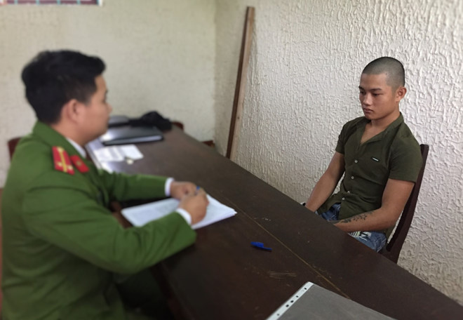 Đoàn Hữu Thắng tại cơ quan điều tra.