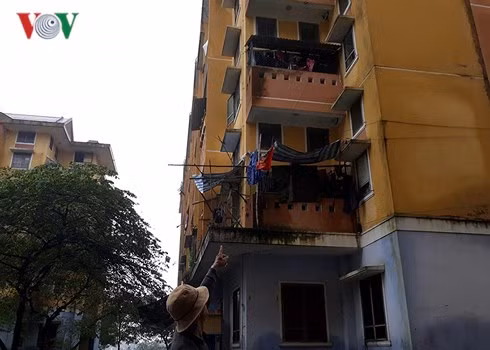 Khu chung cư bé T. gặp nạn.