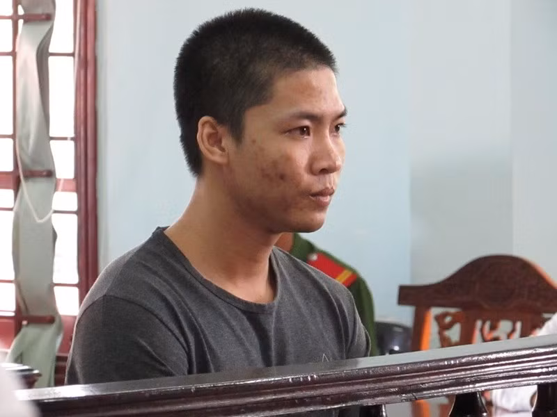 Bị cáo Linh tại phiên tòa sơ thẩm ngày 27-11.