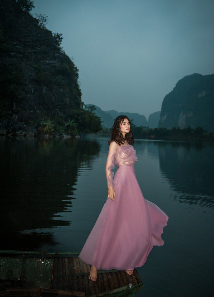 Theo định hướng phát triển của công ty quản lý, trong tương lai, Kim Dung sẽ có cơ hội thử sức ở môi trường thời trang quốc tế. Theo định hướng phát triển của công ty quản lý, trong tương lai, Kim Dung sẽ có cơ hội thử sức ở môi trường thời trang quốc tế.