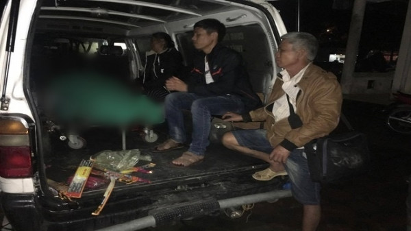 Sản phụ tử vong trên xe cấp cứu.