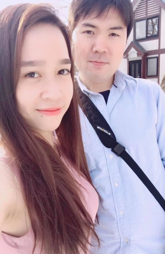 Cả 2 đã phải tốn khá nhiều công sức để đấu tranh và thuyết phục gia đình chấp nhận tình yêu “xuyên quốc gia” này. Cả 2 đã phải tốn khá nhiều công sức để đấu tranh và thuyết phục gia đình chấp nhận tình yêu “xuyên quốc gia” này.