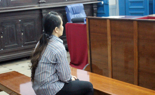 Bị cáo Nguyễn Thị Phượng tại phiên tòa. Bị cáo Nguyễn Thị Phượng tại phiên tòa.