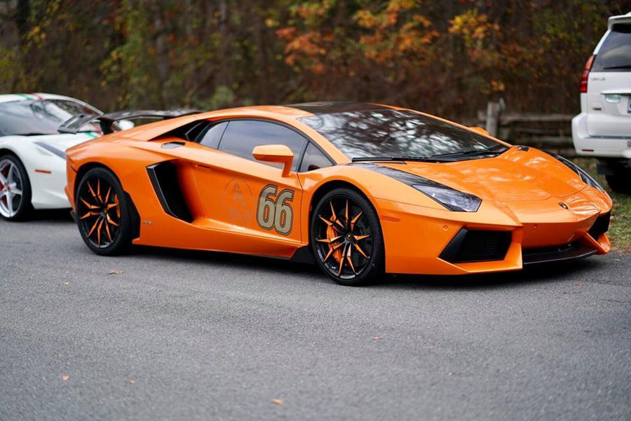 Lamborghini Aventador là mẫu xe phổ biến trong Gia Lai Team.