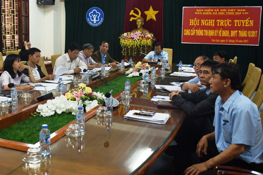 BHXH tỉnh Gia Lai đã chi trả trên 1.665,6 tỷ đồng BHXH, BHYT, BHTN. Ảnh: Nguyễn Tú BHXH tỉnh Gia Lai đã chi trả trên 1.665,6 tỷ đồng BHXH, BHYT, BHTN. Ảnh: Nguyễn Tú