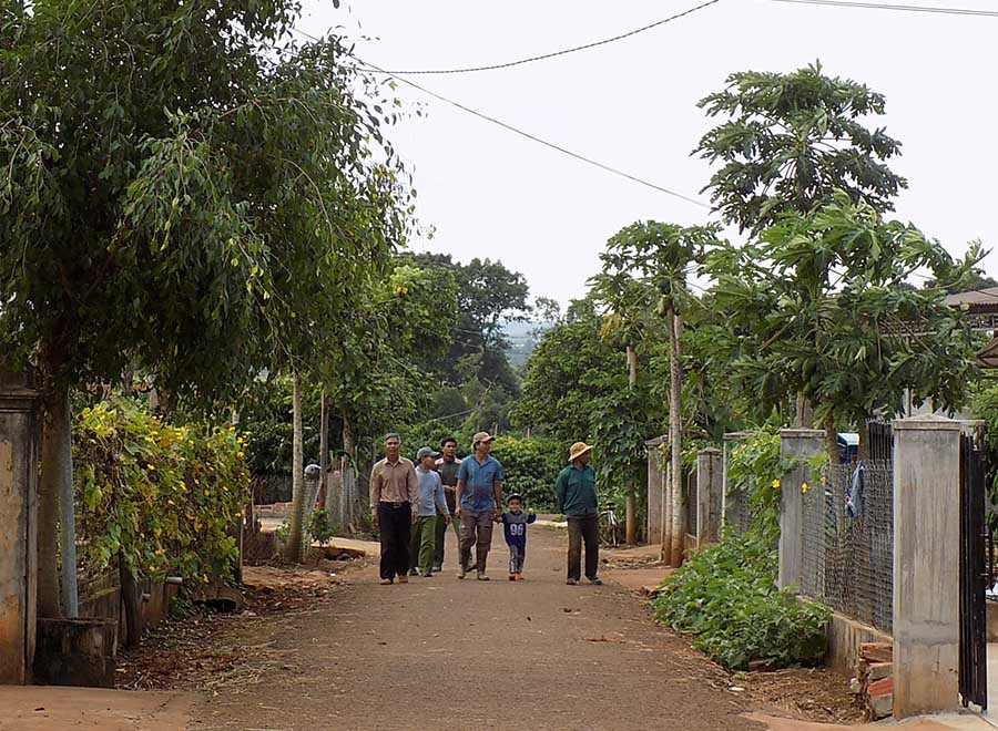 Bộ mặt nông thôn mới tại thôn Dơk Rơng, xã Glar, huyện Đak Đoa. Ảnh: Thanh Nhật