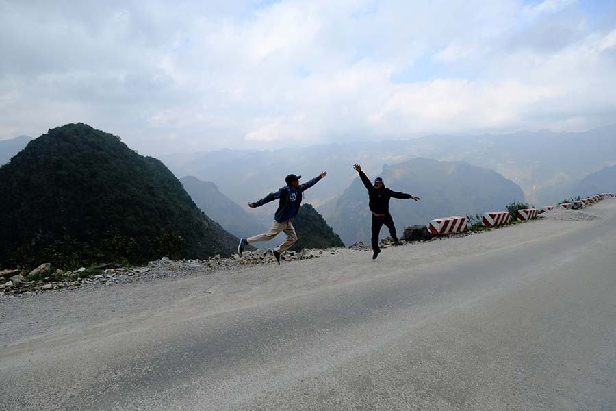 “Thăng hoa” trên đỉnh Mã Pí Lèng.