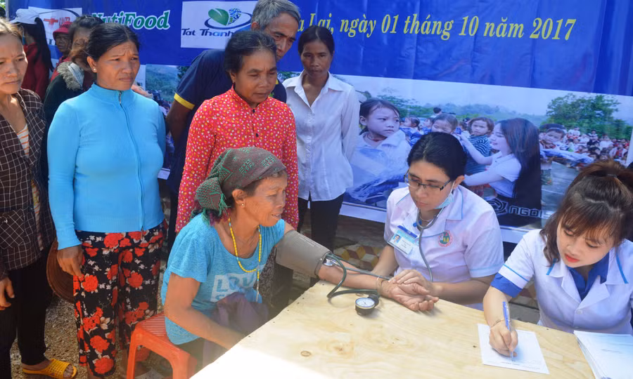 Quan tâm chăm sóc sức khỏe phụ nữ. Ảnh: H.T