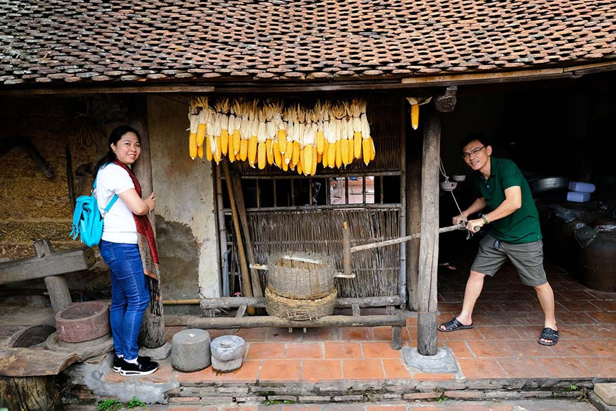 Cối xay lúa- dụng cụ nhà nông vẫn còn còn trong làng cổ