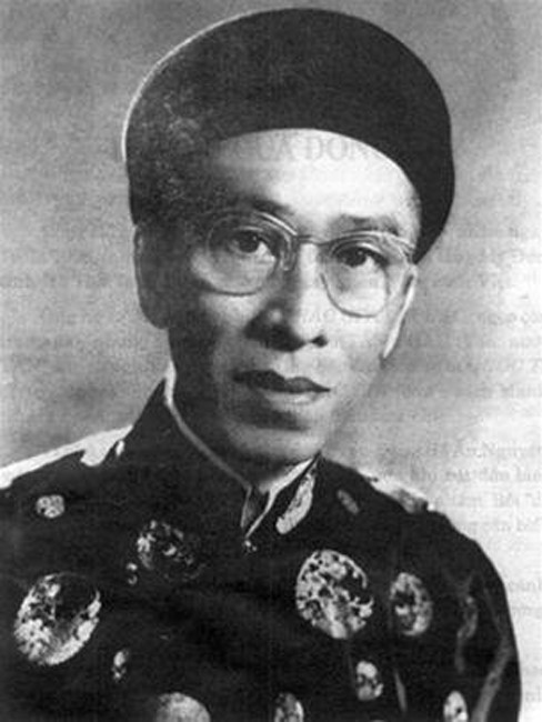 Thi sĩ Đông Hồ.