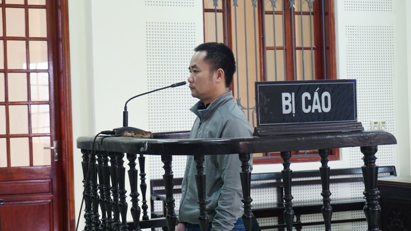 Bị cáo Thái trước vành móng ngựa.