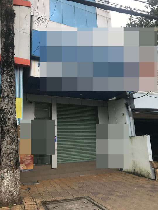 Chi nhánh ngân hàng may mắn khi tên cướp ra tay bất thành. Chi nhánh ngân hàng may mắn khi tên cướp ra tay bất thành.