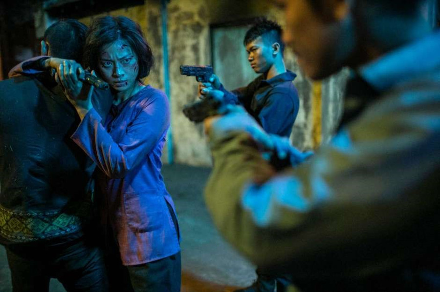 Nhà phê bình Cary Darling chấm điểm 4/5 cho “Hai Phượng“. Nhà phê bình Cary Darling chấm điểm 4/5 cho “Hai Phượng“.