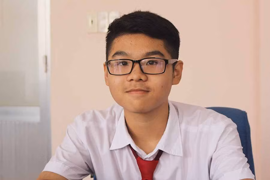 Em Cao Võ Nhật Minh