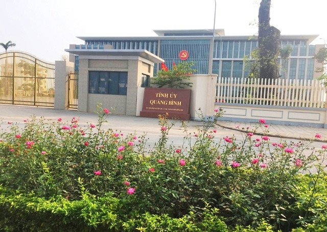  Những con đường hoa hồng. Ảnh: AT