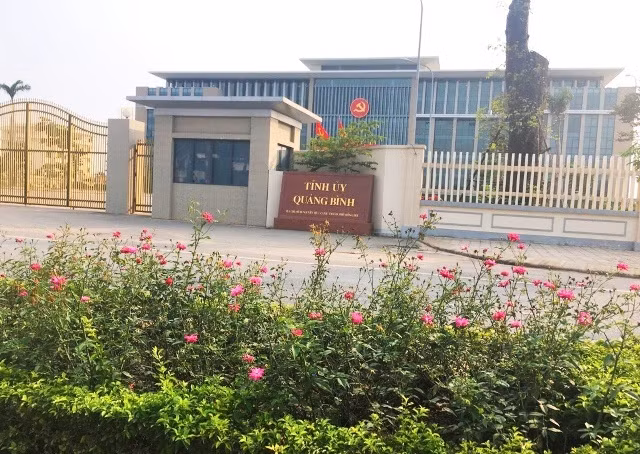  Những con đường hoa hồng. Ảnh: AT