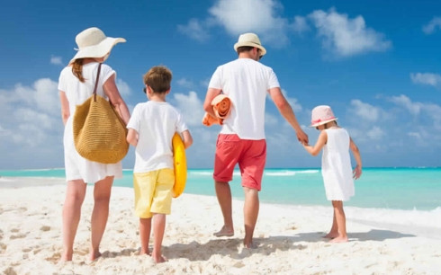 Mùa Hè là dịp các thành viên trong gia đình tạm gác lại công việc và dành thời gian để gắn kết tình cảm. Mùa Hè là dịp các thành viên trong gia đình tạm gác lại công việc và dành thời gian để gắn kết tình cảm.