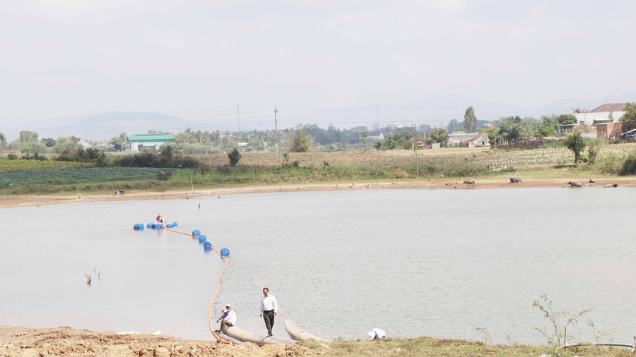 Hệ thống bơm nước thô phụ. Ảnh: Ngọc Minh