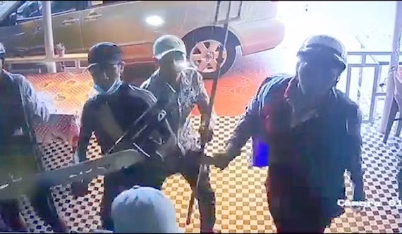  Hình ảnh nhóm đối tượng được camera ghi nhận.